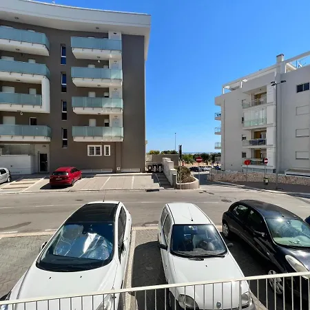 La Casa Di Pino * Monopoli